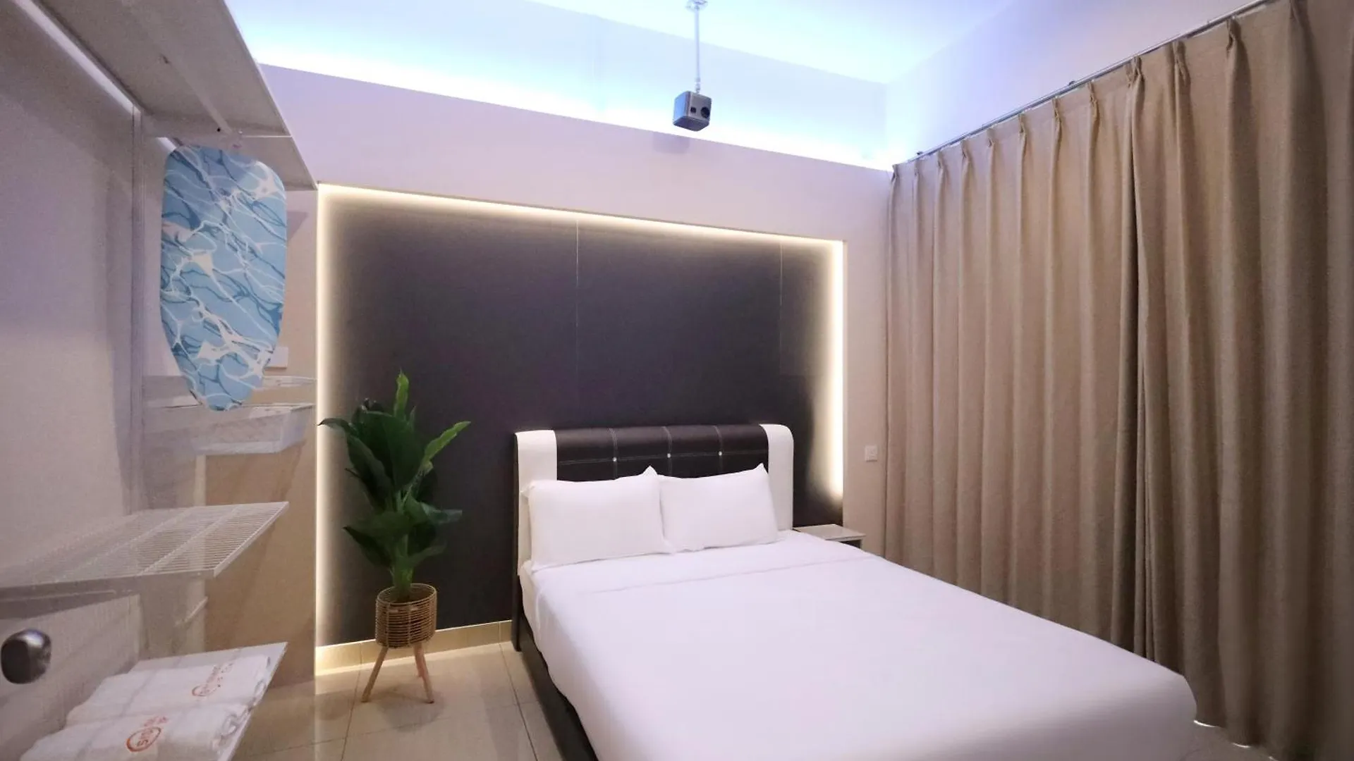 Apartamento Mount Austin Menara Hart Mas # Austin Center #100More Shop Around Johor Bahru Malasia